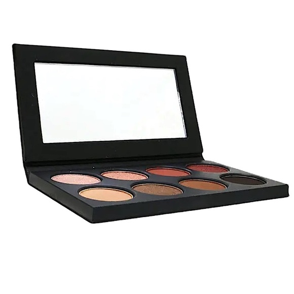 TGIF Sale NIB MAC Travel Exc Limited 18K Rose Gold Eye Shadow X 8 Makeup Palette - Picture 6 of 9